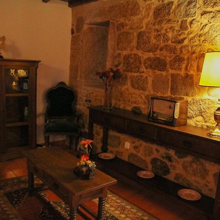 Casa D'Acha Villa São Miguel de Acha Екстериор снимка