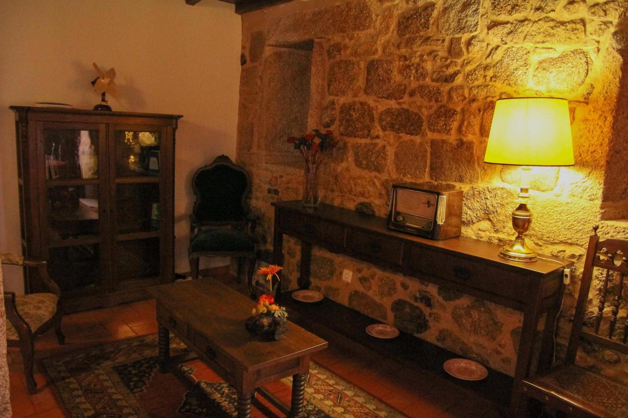 Casa D'Acha Villa São Miguel de Acha Екстериор снимка
