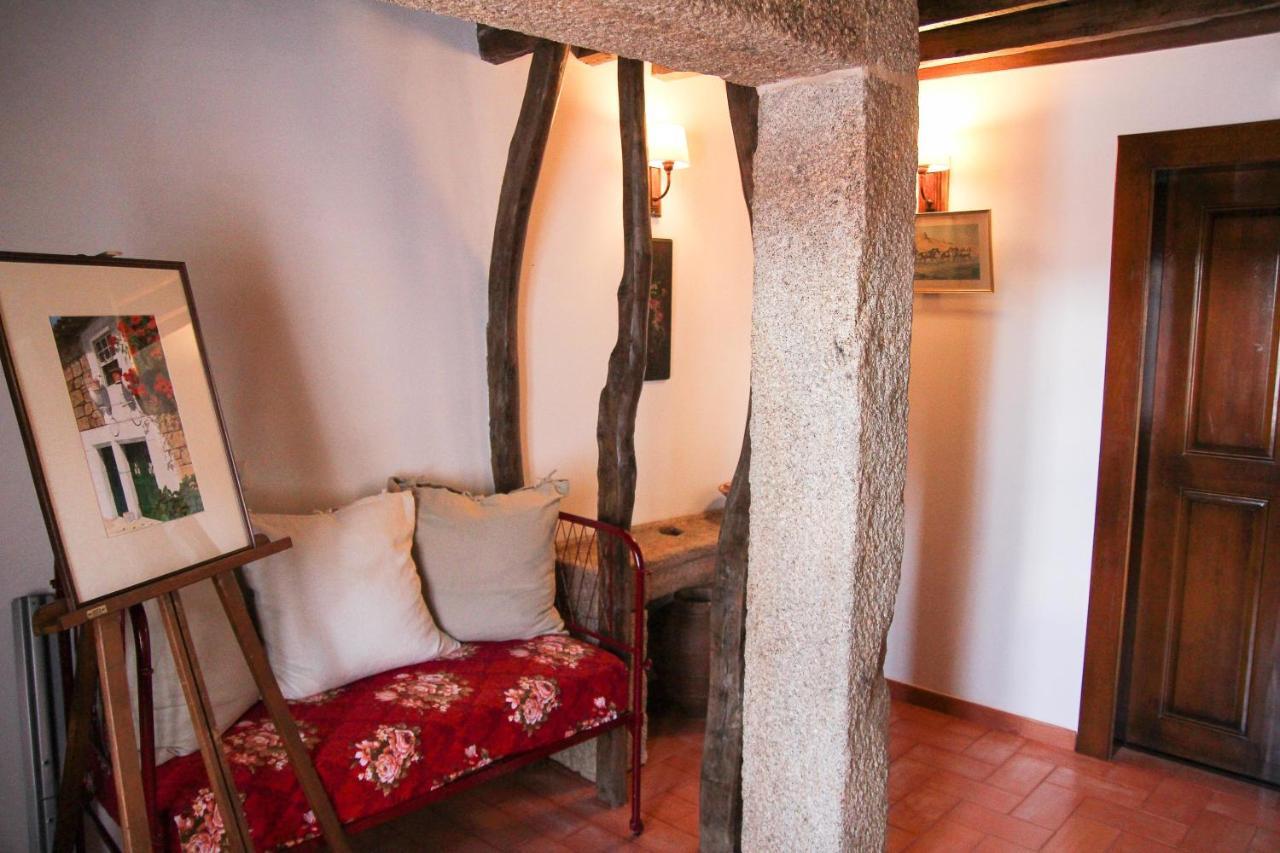 Casa D'Acha Villa São Miguel de Acha Екстериор снимка
